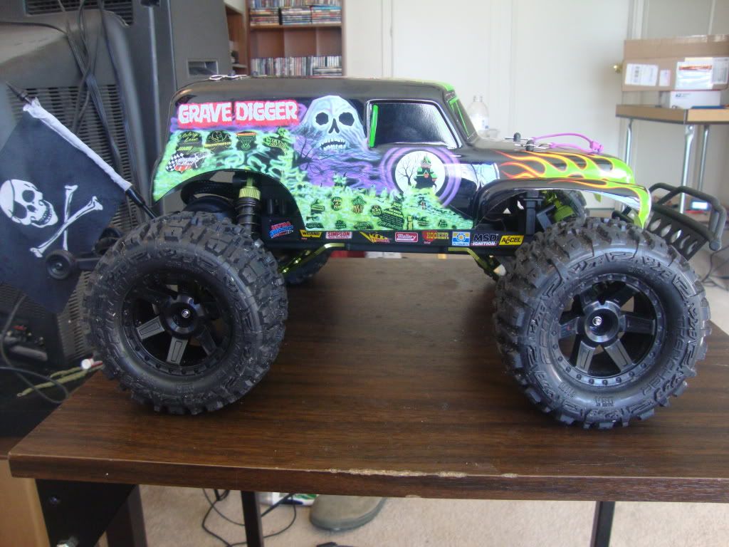 stampede grave digger body