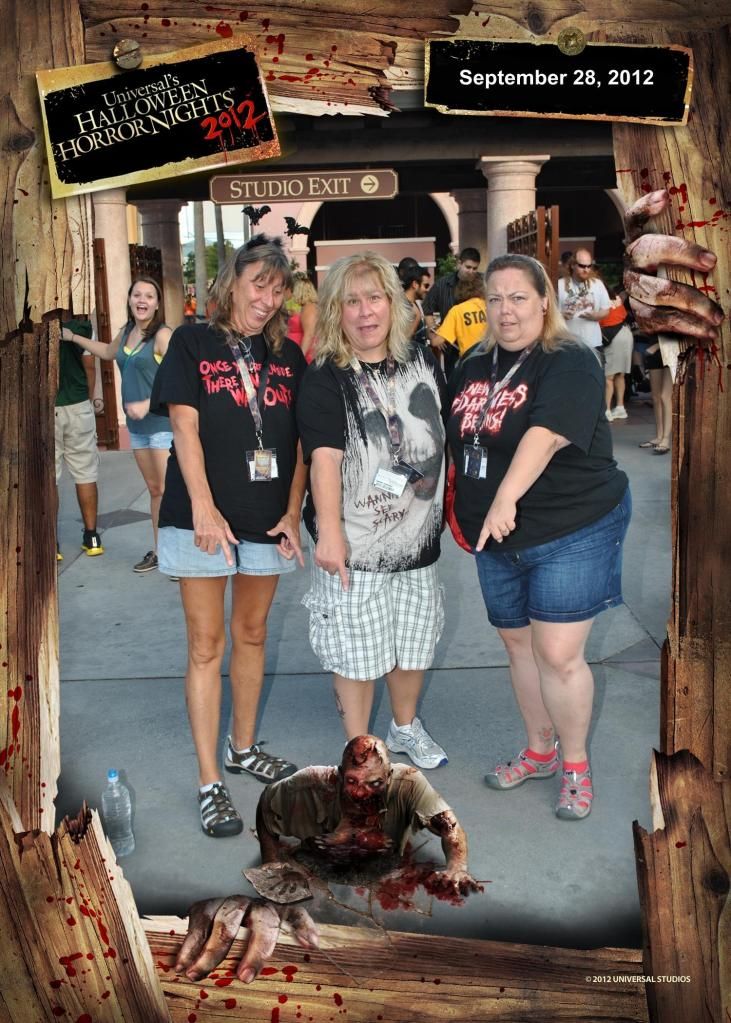 HHN12-floorzombie3.jpg