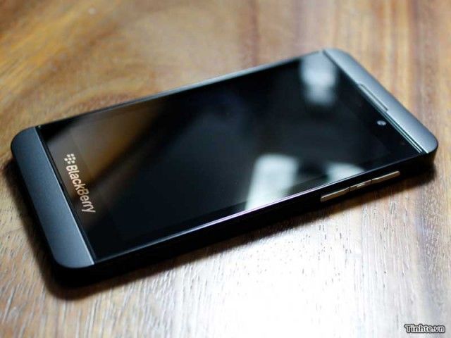 Menjajal Blackberry 10, Penantang iPhone &amp;amp;amp; Android 8
