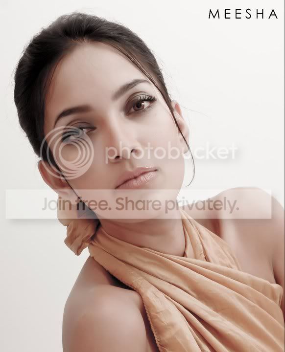 nirosha7.jpg